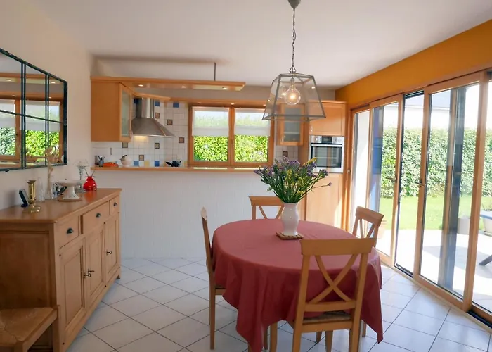 Holiday Home Plounéour-Brignogan-Plages - BRE05107b-F