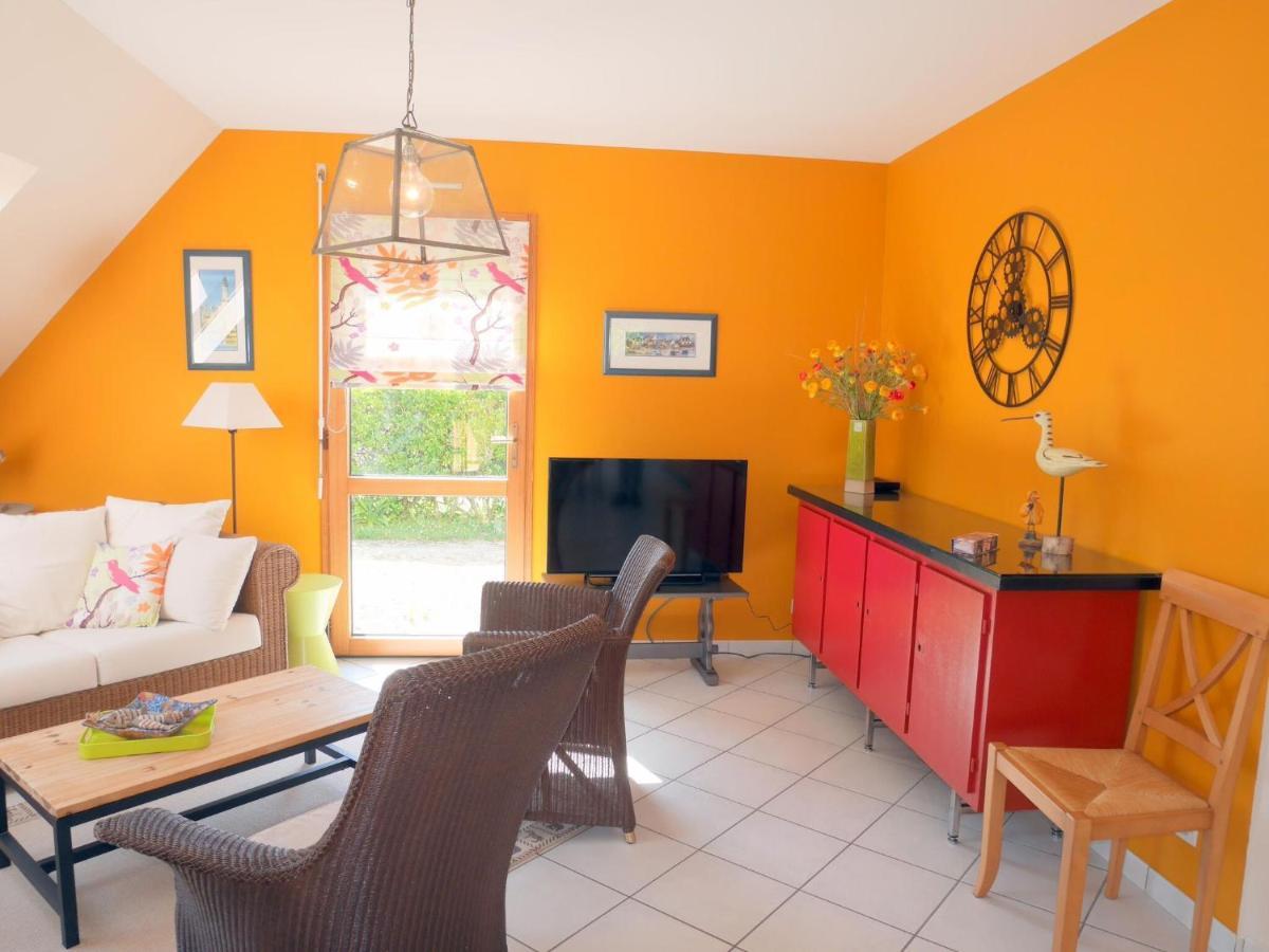 Home, Plouneour Plages Holiday home *