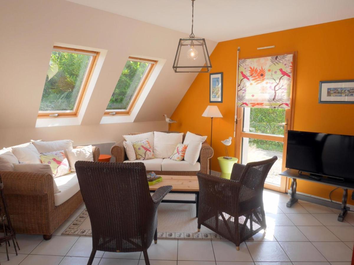 Home, Plouneour Plages Holiday home *